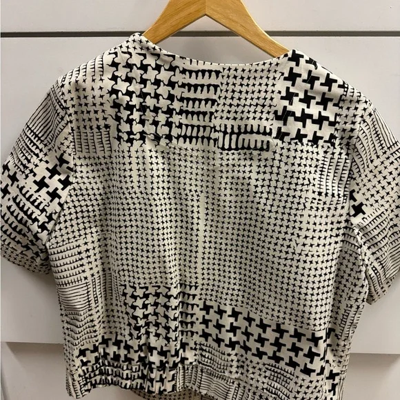 CAbi- Coupe Bomber Jacket Off-White and Black Jacket-Medium - Picture 5 of 10